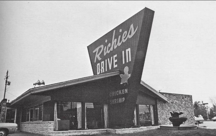 Richies Drive-In - Old Photo (newer photo)